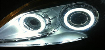 Plugged In: Common Causes of Dead Car Headlight Bulbs